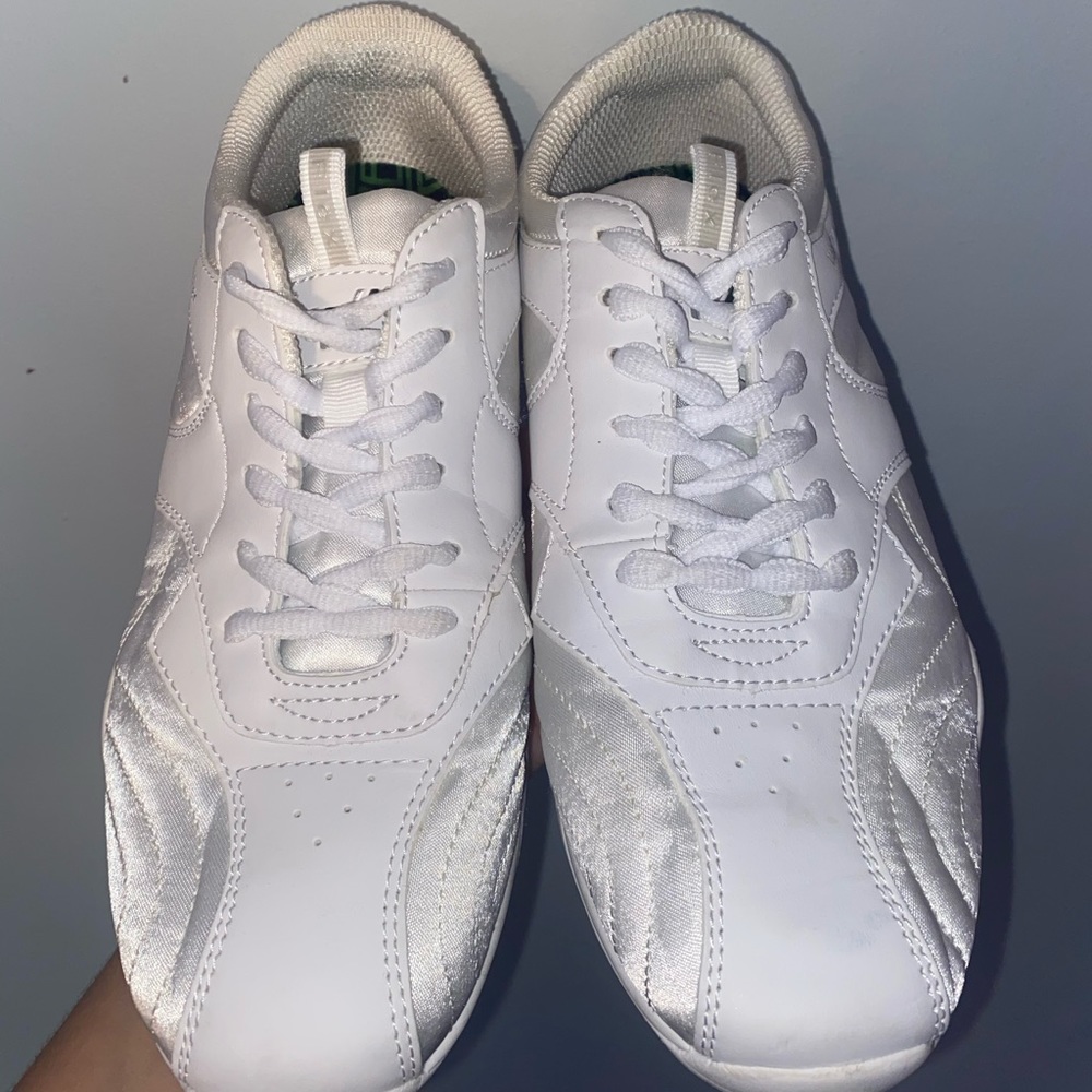 Varsity Flex cheerleading shoes (WORN ONCE)